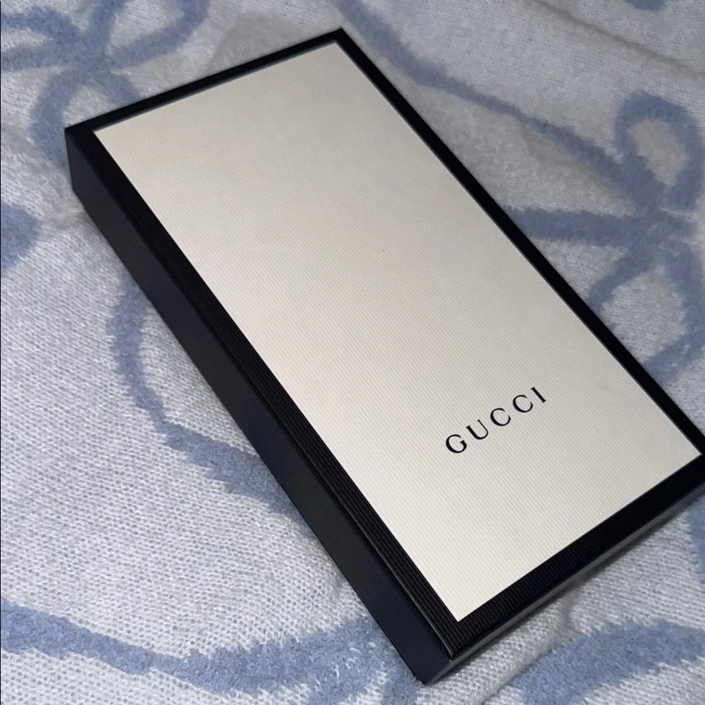 Gucci Black Logo Pattern Wallet - Picture 8 of 8